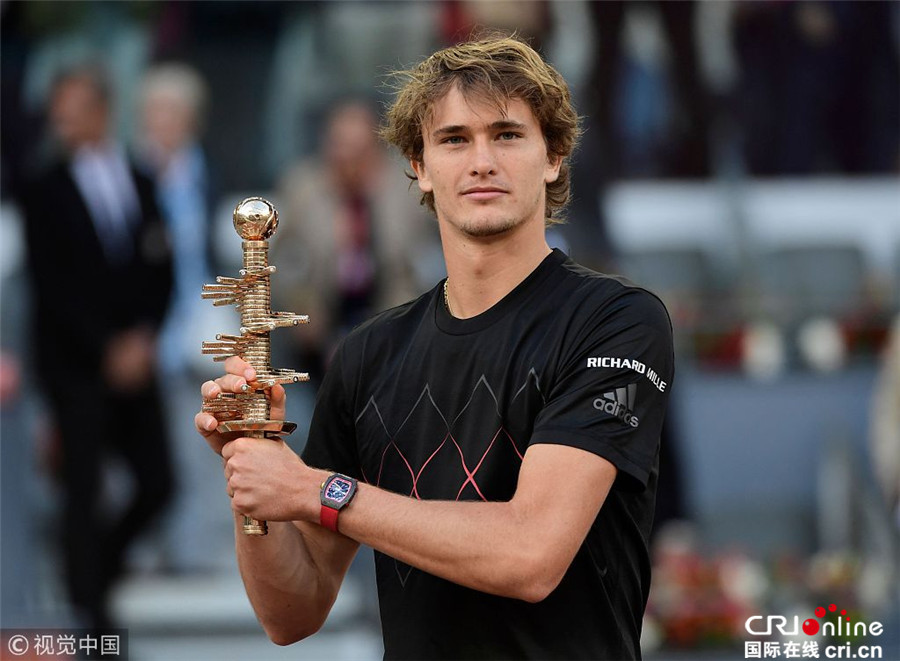 他的表现不 他的表现不