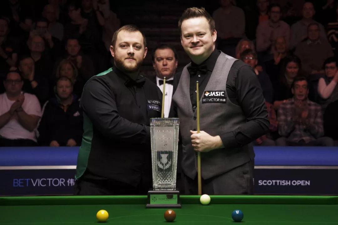 现有后卫的 现有后卫的