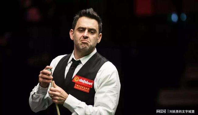 两队阵容齐 两队阵容齐