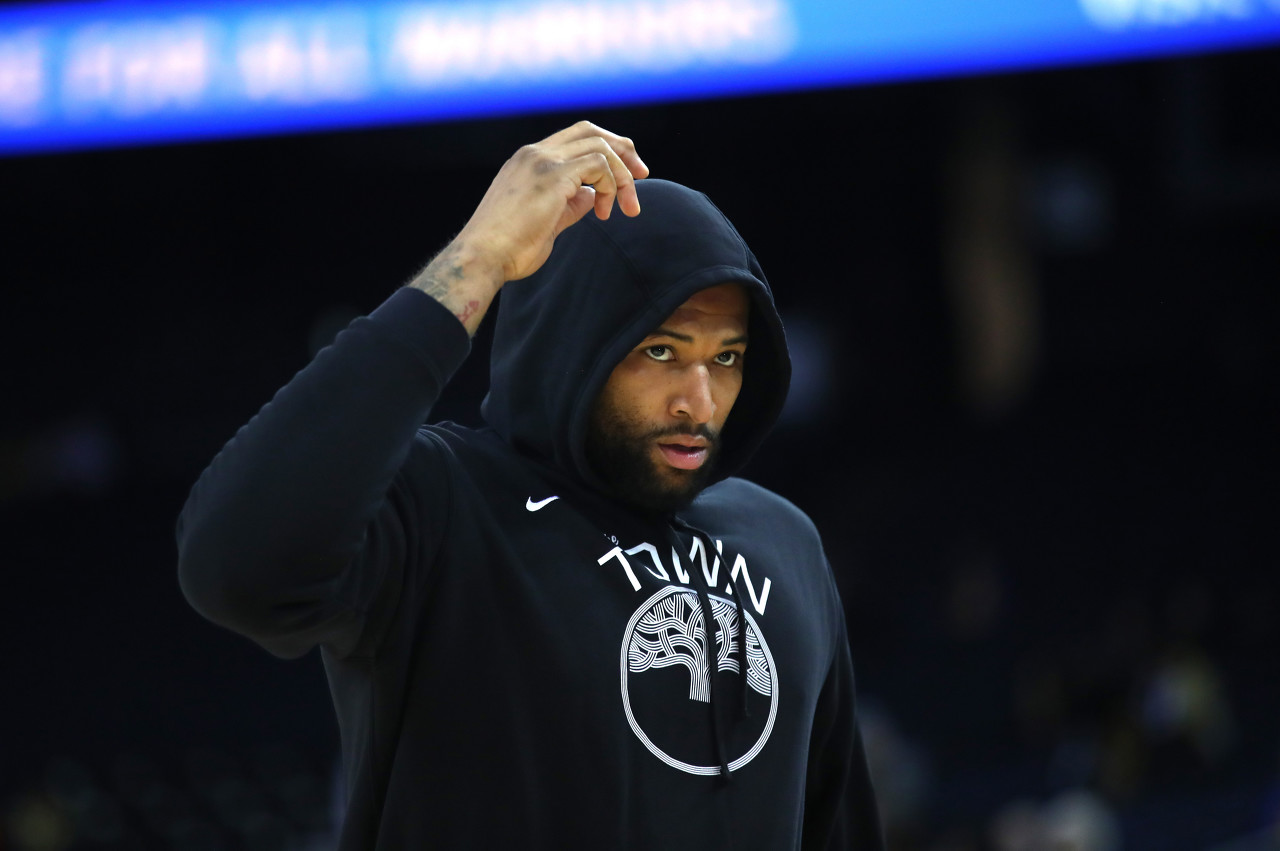 就与两位关 就与两位关