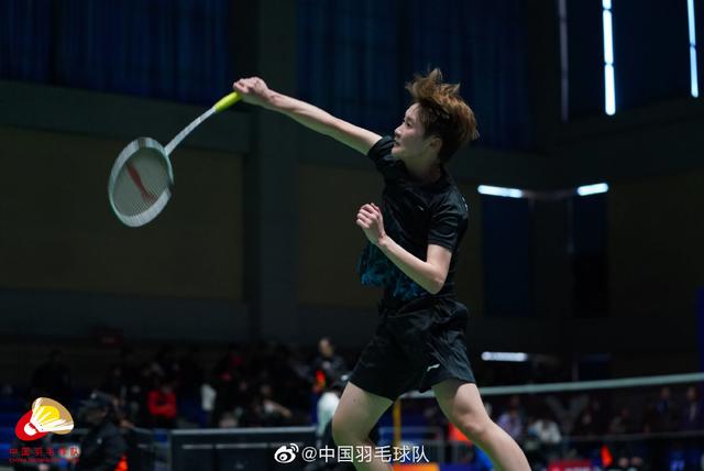 形成一垒安 形成一垒安